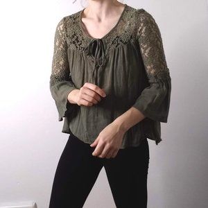 Bell Sleeve Top | Peasant Blouse